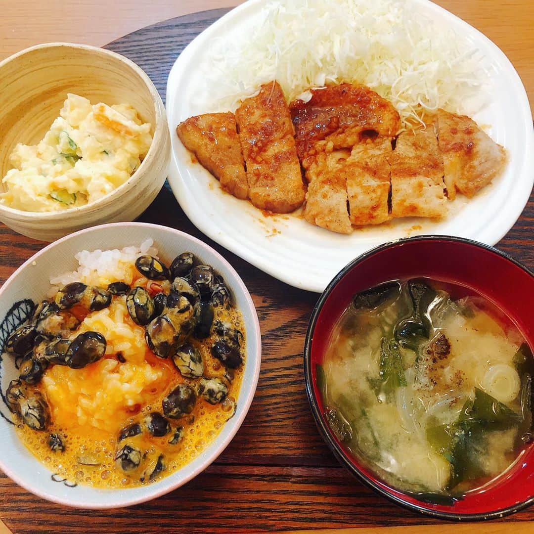 星那美月さんのインスタグラム写真 - (星那美月Instagram)「とんてき🐷  #dinner #おうちごはん」10月29日 20時28分 - mitsukihoshina