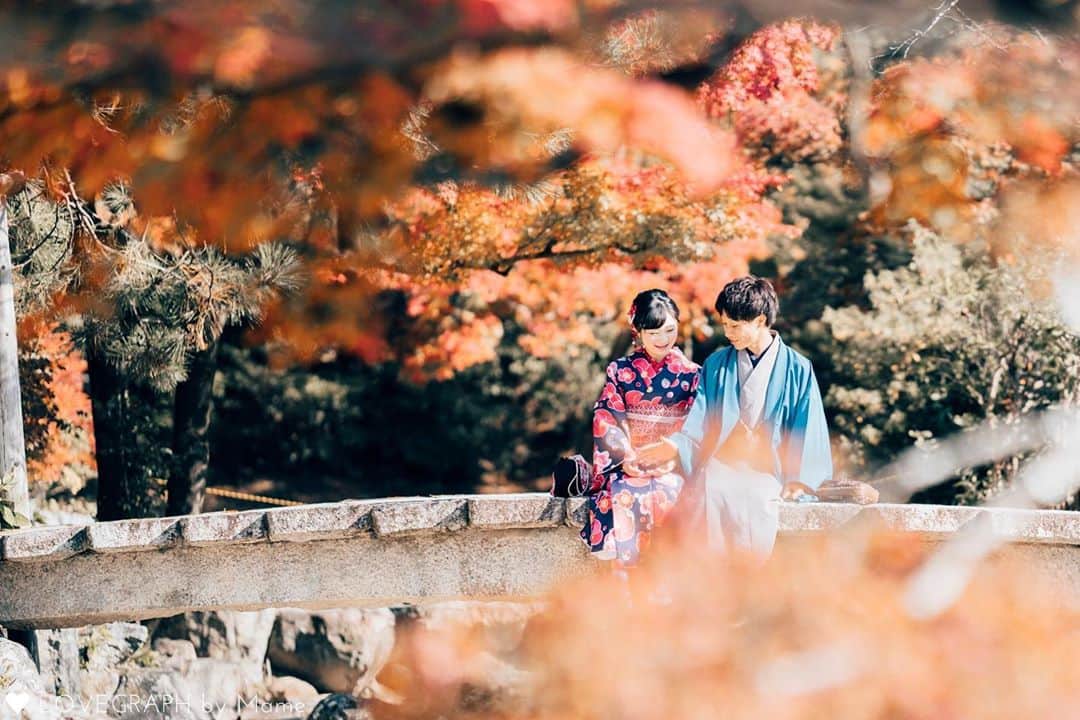Lovegraph［ラブグラフ］さんのインスタグラム写真 - (Lovegraph［ラブグラフ］Instagram)「秋の京都で残す着物フォトが素敵☺️🍂 ㅤㅤㅤ ୨୧┈┈┈┈୨୧ ㅤㅤㅤ Lovegraphで撮影した過去のお写真を毎晩投稿❁︎ ㅤㅤㅤ カップル・ウェディング・ファミリー・プロフィール写真など様々なジャンルの撮影を受け付けています📸💫 ㅤㅤㅤ ご予約はプロフィールURLからどうぞ☺️✈️ @lovegraph_me ㅤㅤㅤ 姉妹アカウントもチェックしてください✩︎⡱ ㅤㅤㅤ 👶🏻 @lovegraph_kids 💍 @lovegraph_wedding 🤰 @lovegraph_maternity 📸 @lovegraph_academy  ୨୧┈┈┈┈୨୧ ㅤㅤㅤ #Lovegraph #ラブグラフ #幸せな瞬間をもっと世界に ㅤㅤㅤ #カップルフォト #カップル写真 #カップルコーデ #リンクコーデ #ディズニーコーデ #エンゲージメントフォト #ロケーションフォト #公園デート #1年記念日 #2年記念日 #記念日フォト #記念日デート #同級生カップル #遠距離カップル #同棲カップル #かっぷるふぉと #かっぷる #写真好きな人と繋がりたい #いいね返し #カップルさんと繋がりたい #couplephotography #couplephoto #ig_japan #記念日フォト #京都観光 #着物女子 #着物デート」10月29日 20時25分 - lovegraph_me