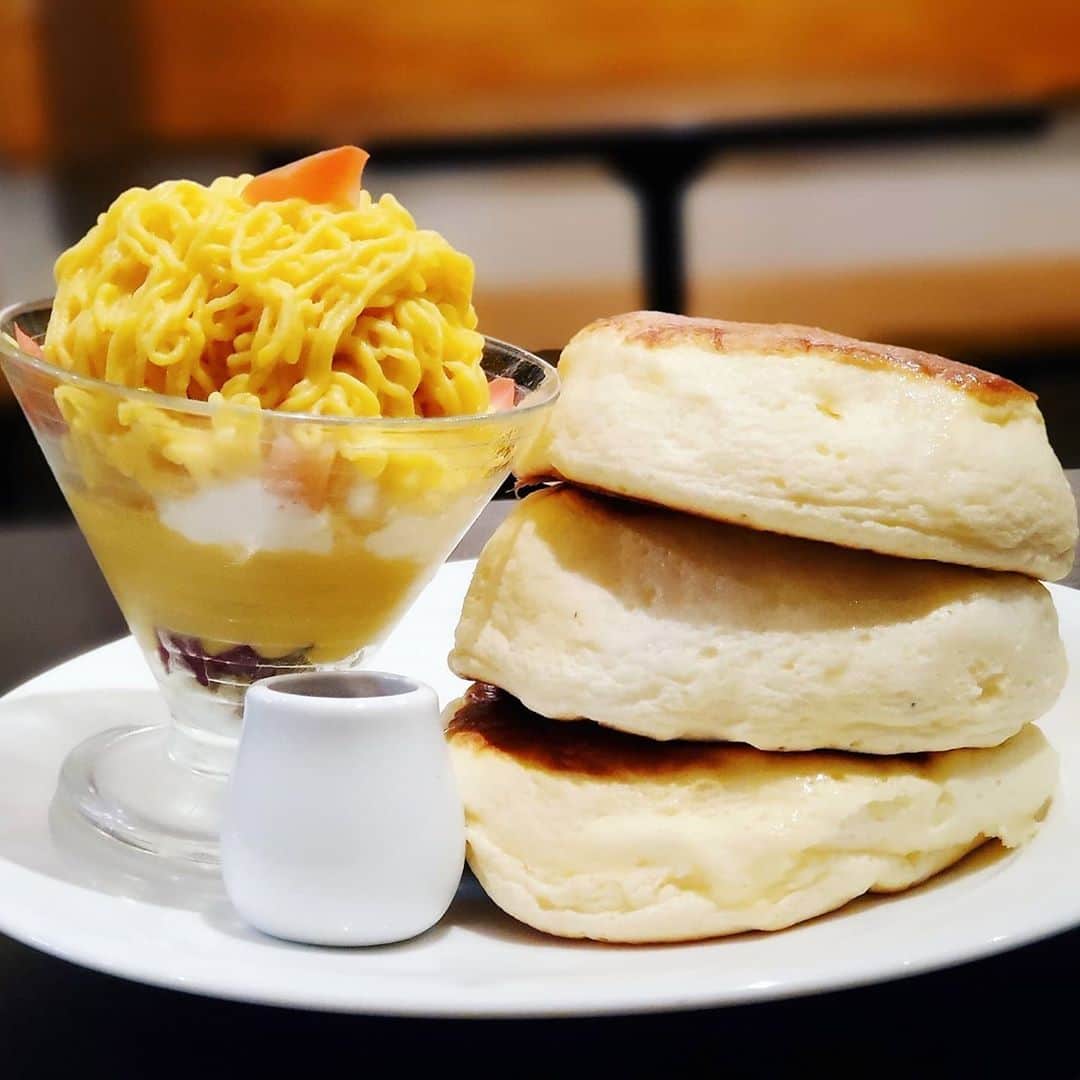 ミスター黒猫（黒猫仙人）のグルメインスタ