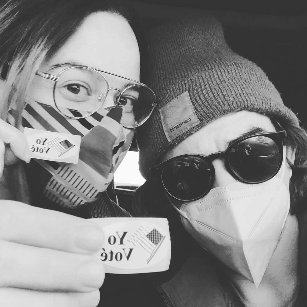 カイル・ガルナーのインスタグラム：「Lets gooooooo! Vote vote vote vote. Do not mail in your ballot. It will not be received on time. Go in person or drop it off in a ballot box. Make it count.」