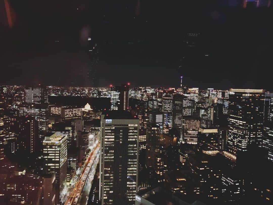 石川龍さんのインスタグラム写真 - (石川龍Instagram)「久しぶりに夜までオフィス出勤🌉。 東京ぽい夜景は久しぶりに観た気がします。 #夜景」10月29日 22時32分 - slow_night