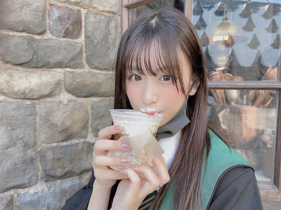 金子みゆさんのインスタグラム写真 - (金子みゆInstagram)「🍻﻿ ﻿ ひげ４連発( '灬' )﻿ ﻿ #ハリーポッター #ユニバ﻿」10月29日 23時01分 - kaneko_miyu0813