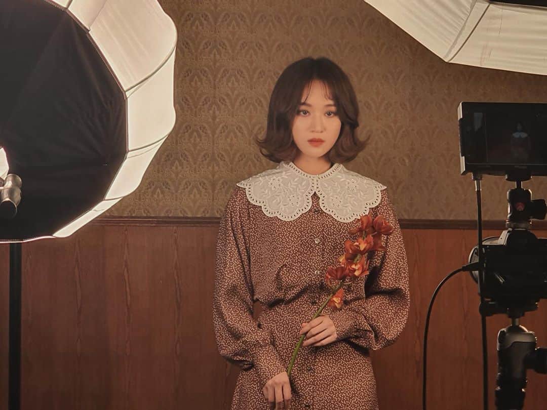 のインスタグラム：「#bemyself #비마이셀프 #광고 🍂」