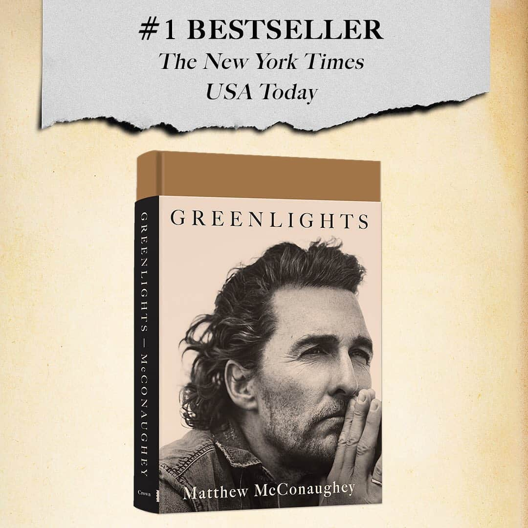 マシュー・マコノヒーさんのインスタグラム写真 - (マシュー・マコノヒーInstagram)「From where it started to a NY Times #1 Bestseller - Delayed gratification at its best. A big thank you from me to you for this incredible reception of Greenlights. #greenlightsbook」10月30日 0時25分 - officiallymcconaughey