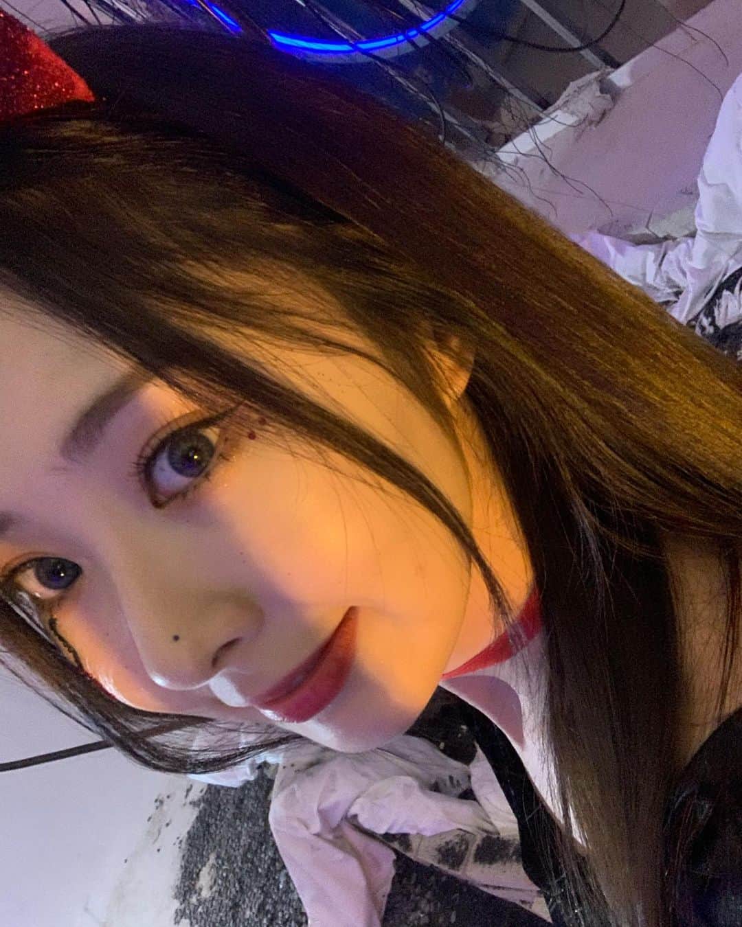 イ・ヨンユさんのインスタグラム写真 - (イ・ヨンユInstagram)「devilll😈」10月30日 0時37分 - 0.you__