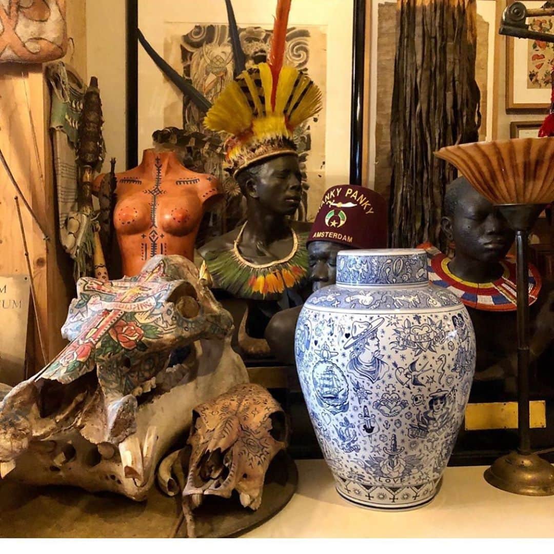 アムステルダム・タトゥー・ミュージアムのインスタグラム：「Home#schiffmachertattooheritage #horiyoshi1 #hipopotamus #delfrblue#odfellowslodge#brasil#masai」