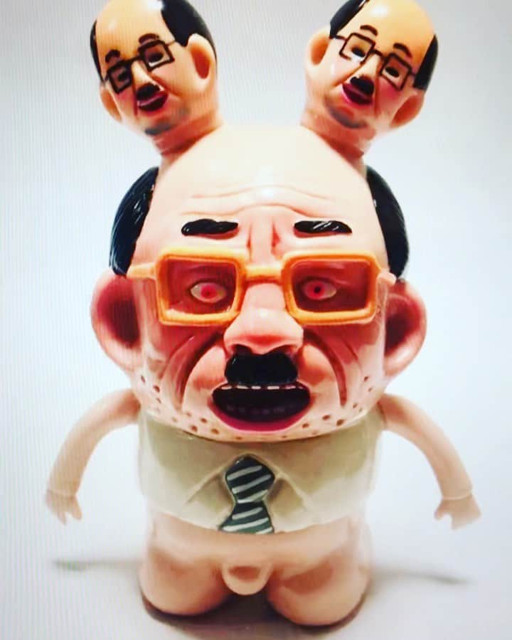 デハラユキノリのインスタグラム：「明日から！ SOFVI DISMANTLING in PARADISE TOY(Taipei) 個展「ソフビ解体新書」台湾で今週土曜日から開催！ コロナの影響ありましたがぼちぼち海外展示も始まりました。デハラは行けませんが台湾の皆さま是非。 Although it was influenced by COVID-19, overseas exhibitions have started this staurday. There is no dehara, but everyone in Taiwan is welcome to come.  #dehara  #deharayukinori  #ソフビ #sofvidismantling」