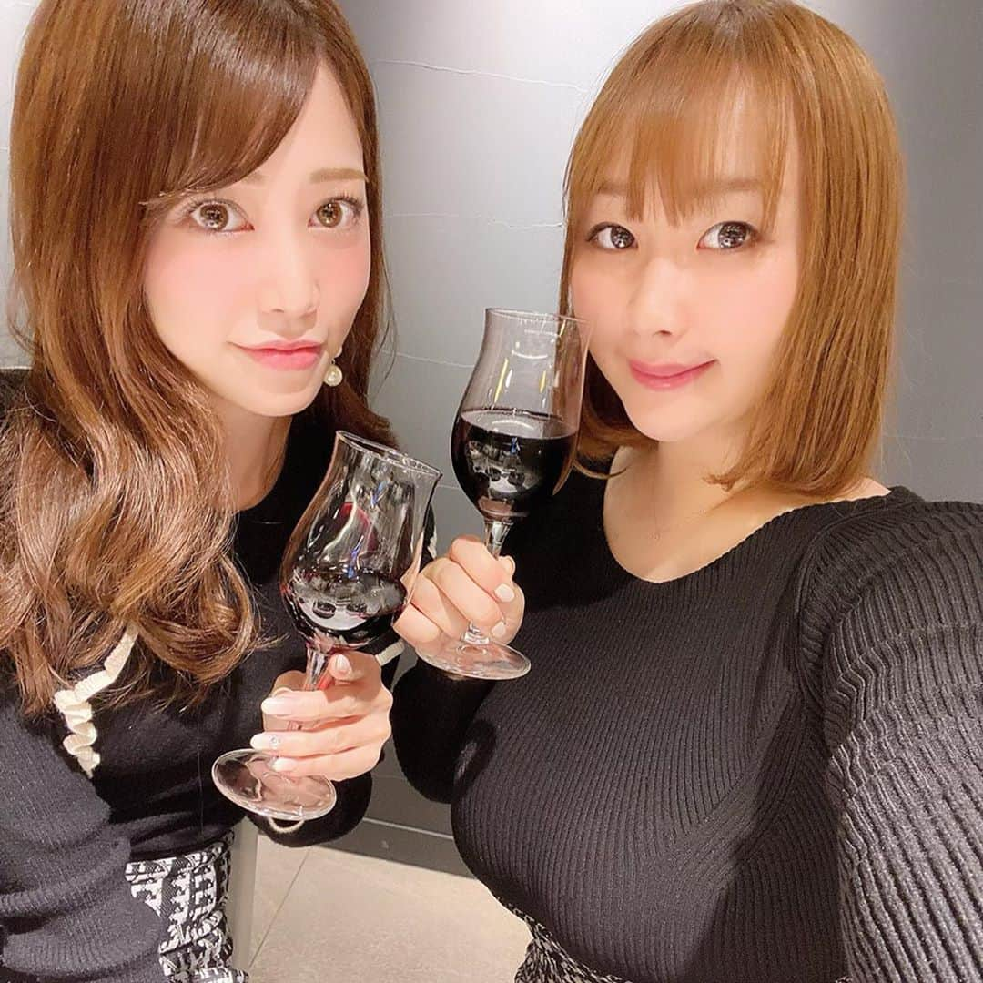 薄井美樹さんのインスタグラム写真 - (薄井美樹Instagram)「．     先日AKOちゃんと 門前仲町にあるレストラン 《@cerdi_monnaka》へ お邪魔しましたぁ💕💕  めっちゃ美味しくて 食べ過ぎちゃった〜🥺🥺  雲丹、フォアグラ、トリュフ… って女の子が大好きなものばっかり💕   ワインも飲み放題なので ちょっぴり頂いちゃいました🍷    ．」10月30日 11時09分 - mikiusui_211