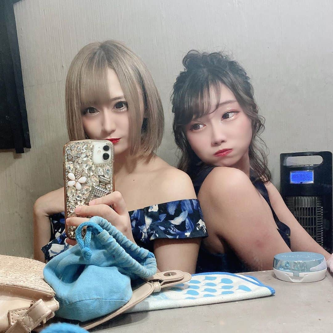 める氏さんのインスタグラム写真 - (める氏Instagram)「🦖 ・ ・ 鏡越しのチャンス🔞🔞🔞 ・ #ドラクエ女子#ドラクエ #キャバ嬢#キャバクラ#キャバ#きゃばきゃば #水商売#歌舞伎町キャバ嬢#歌舞伎町 #六本木#池袋#ミナミ#ススキノ#中洲#北新地 #いいね返し#shinjuku#kabukicho  #fff#f4f#lfl#l4l#instagood #like#follow#good ・」10月30日 12時11分 - merussic__world__