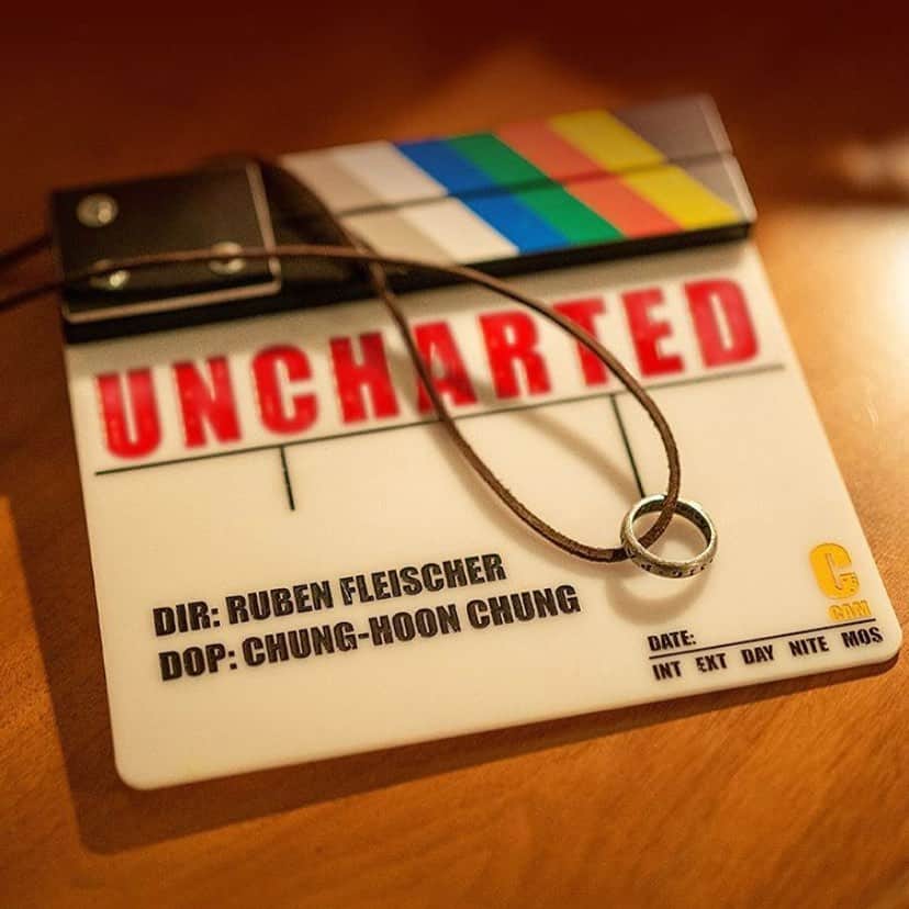 クリス・ハードウィックさんのインスタグラム写真 - (クリス・ハードウィックInstagram)「That’s a wrap on Uncharted 🎬  📸: Sony Pictures」10月30日 3時49分 - nerdist
