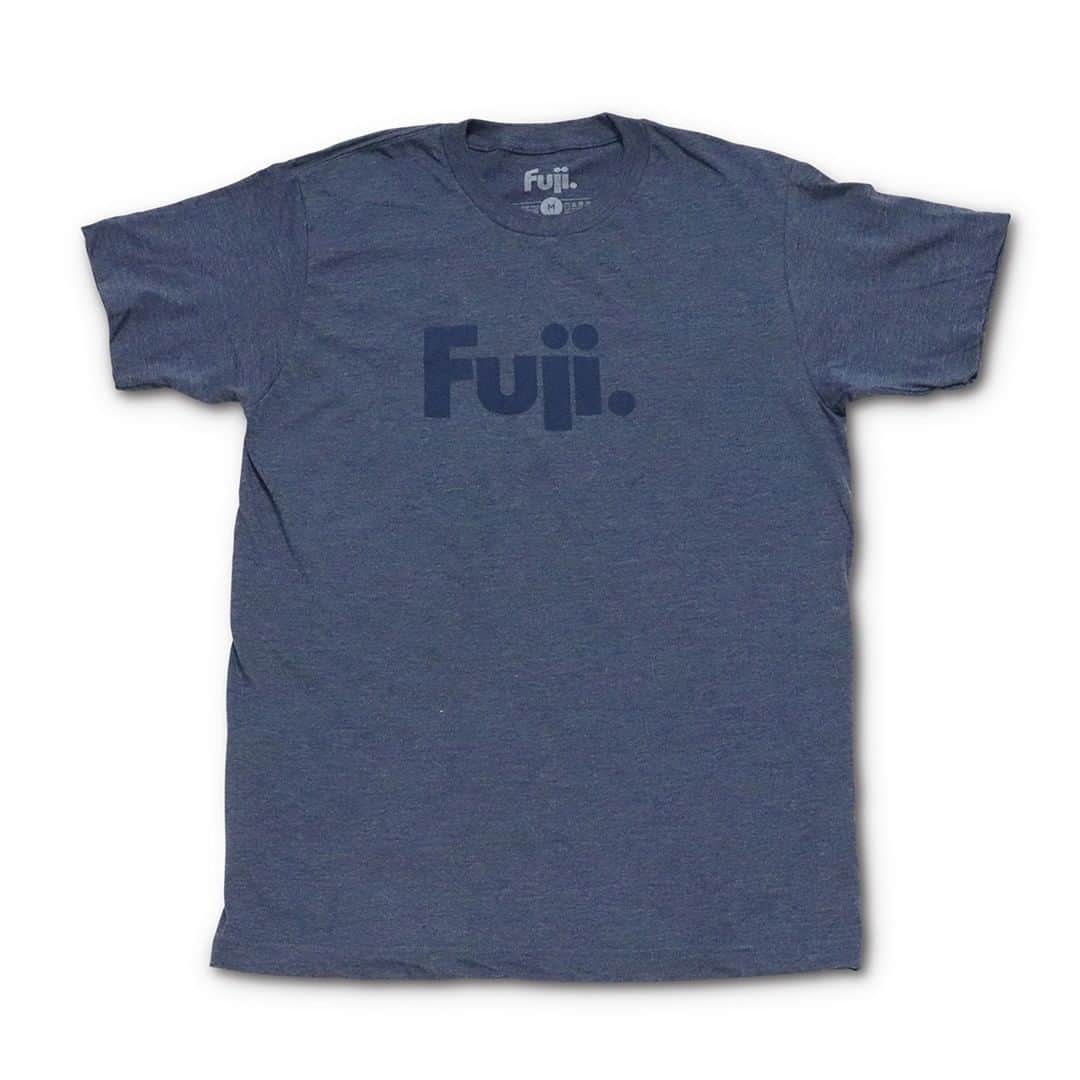 Fuji Bikesさんのインスタグラム写真 - (Fuji BikesInstagram)「You asked, we answered! Now you can show your Fuji pride on and off the bike with our new Fuji Gear. Featuring everything from t-shirts to posters we have just what you're looking for in a variety of designs, including our coveted retro logo. All products ship directly to you, but act fast - quantities are limited! Check out the store at the link in our bio.  *Available in the US only  #FujiBikes」10月30日 4時23分 - fujibikes