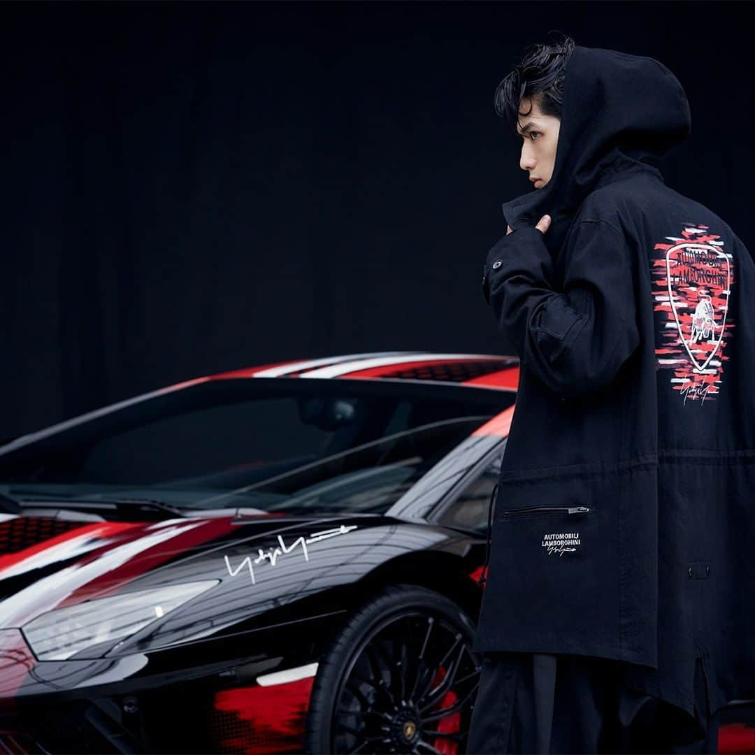 ランボルギーニさんのインスタグラム写真 - (ランボルギーニInstagram)「Iconic lines meet unconventional design. We collaborated with @yohjiyamamotoinc to create a spectacular Aventador S with unique artwork and design, a celebration of Italian craftsmanship and Japanese culture. The stunning Super Sports Car is unveiled at THE LOUNGE TOKYO with @roger_dubuis.   #Lamborghini #AventadorS #RogerDubuis」10月30日 4時30分 - lamborghini