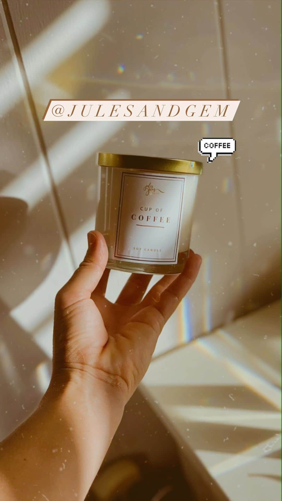 アリッサ ウーテンのインスタグラム：「One cup den I go ☕️ A great way to “wake up” in the am with @julesandgemhi I’ve never been a morning person, even though my son wakes me up everyday at 6 am for the past 3 years hahah What’s your favorite way to start your morning?」