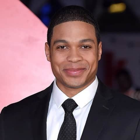 ハリウッド・リポーターさんのインスタグラム写真 - (ハリウッド・リポーターInstagram)「Ray Fisher accuses #JossWhedon of altering the actor's skin tone during post-production for #JusticeLeague using CGI. Fisher goes into more detail about the alleged mistreatment, at the link in bio.」10月30日 5時30分 - hollywoodreporter