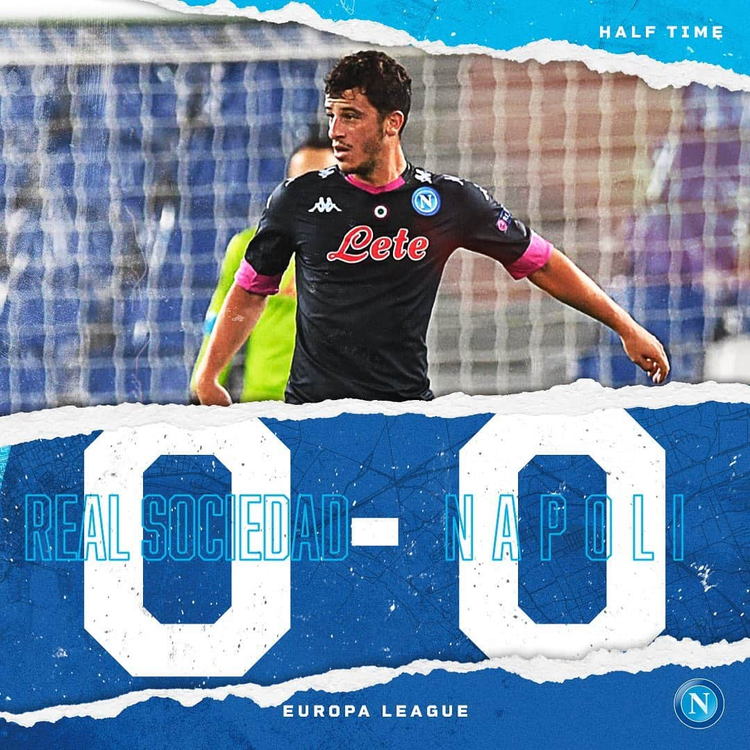 SSCナポリさんのインスタグラム写真 - (SSCナポリInstagram)「HALF TIME #RealSociedadNapoli 0-0 #UEL  💙 #ForzaNapoliSempre」10月30日 5時49分 - officialsscnapoli