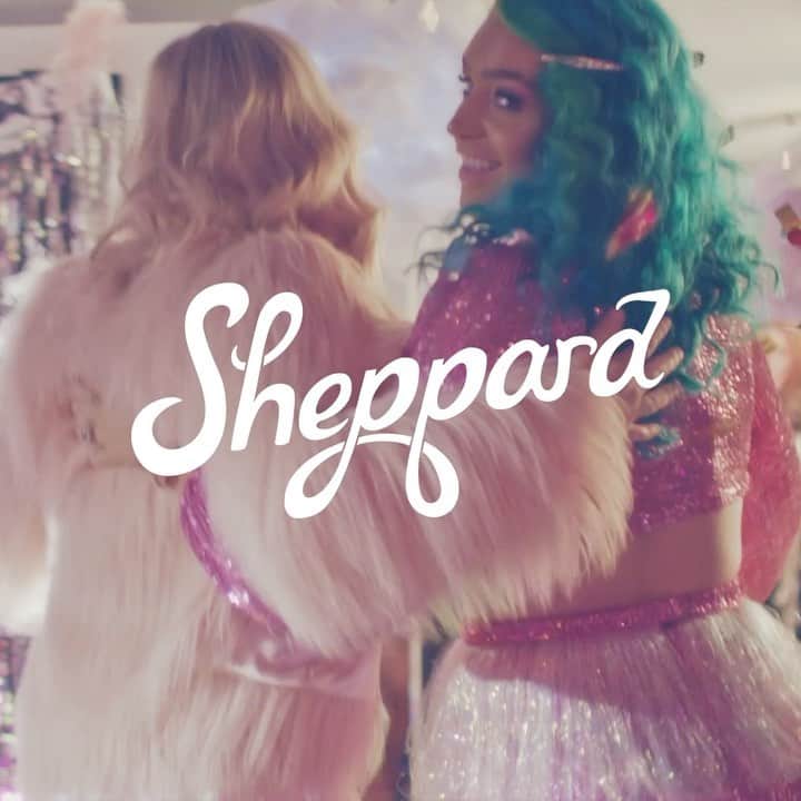 シェパードのインスタグラム：「We promised you a song every single month this year and we are sticking to our word with October’s wild release “Animals”. This song is for those who have always felt a little different to the rest of the crowd. It's for those who dance to the beat of their own drum and let their inner animals run wild.」