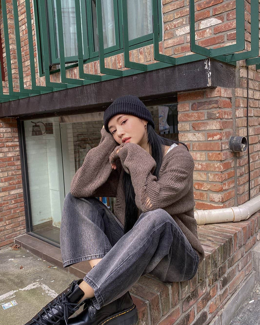 Official STYLENANDAさんのインスタグラム写真 - (Official STYLENANDAInstagram)「굿모닝🍂 #stylenanda」10月30日 8時17分 - houseof3ce