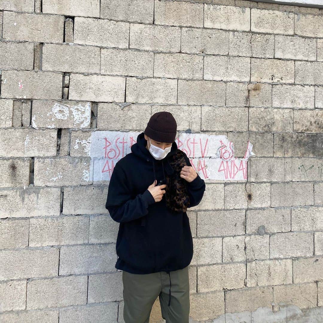 イナチ のインスタグラム：「. 안녕하십니까~ 기분 좋은꿈꿨다.」
