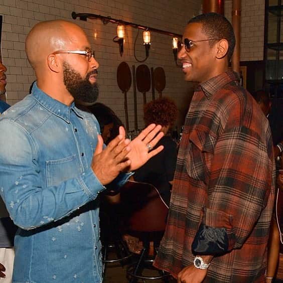ファボラスのインスタグラム：「Happy Birthday to my bro @kennyburns! As you say the dream is REAL!! Thanks for always checking in & sharing gems. Celebrate Life for him 🎈🦂」