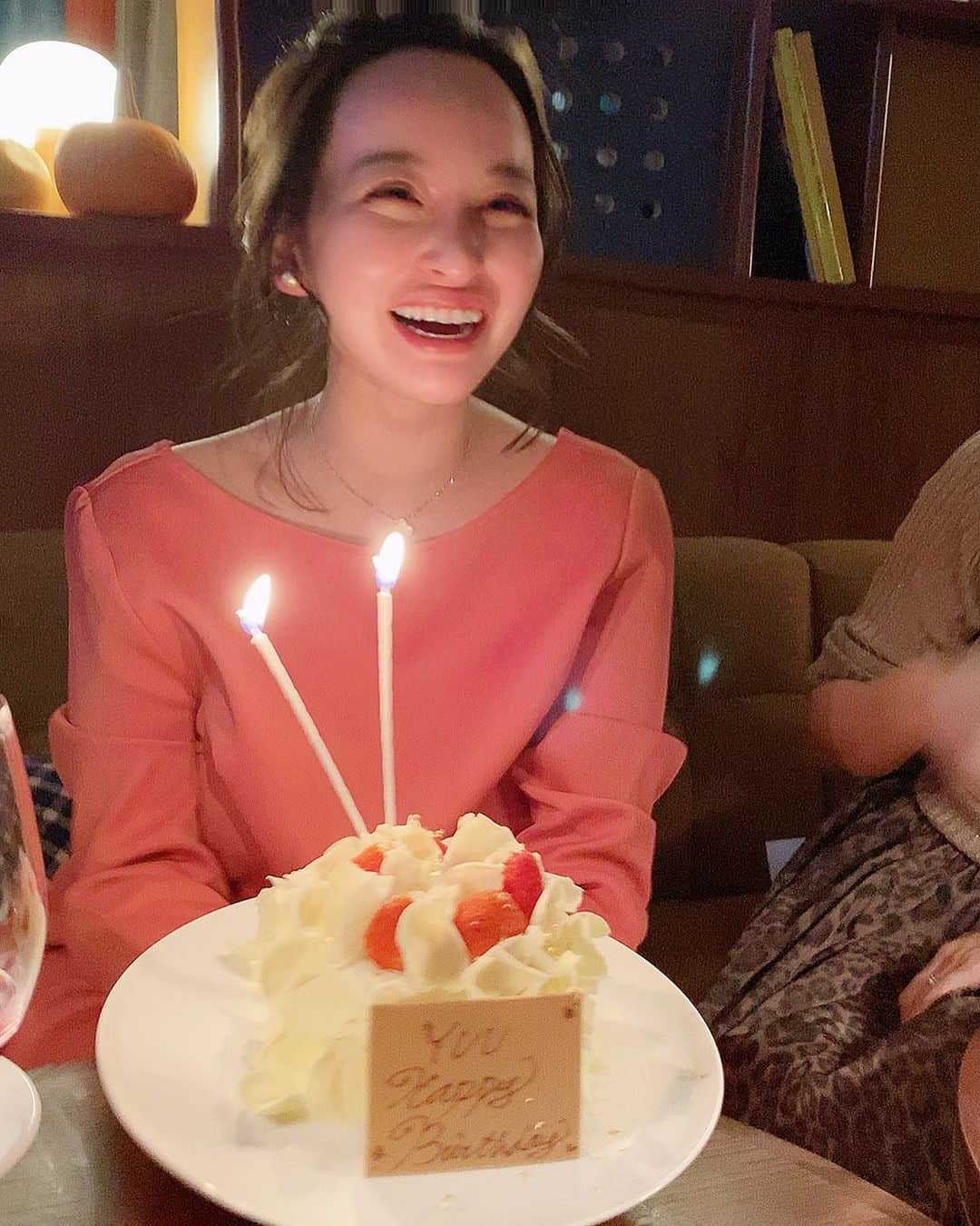 辻沢由有（BIANCA CLNIC 表参道院 院長）のグルメインスタ