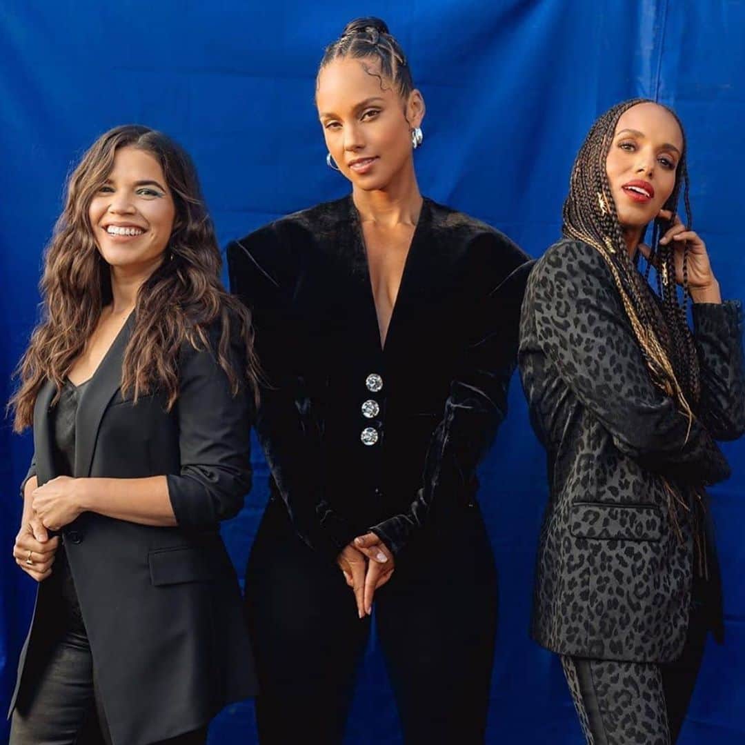 CBSさんのインスタグラム写真 - (CBSInstagram)「Join us for #EveryVoteCounts, an incredible celebration of democracy, hosted by @kerrywashington @aliciakeys and @americaferrera! Let your voice be heard and let's come together right NOW!」10月30日 10時24分 - cbstv