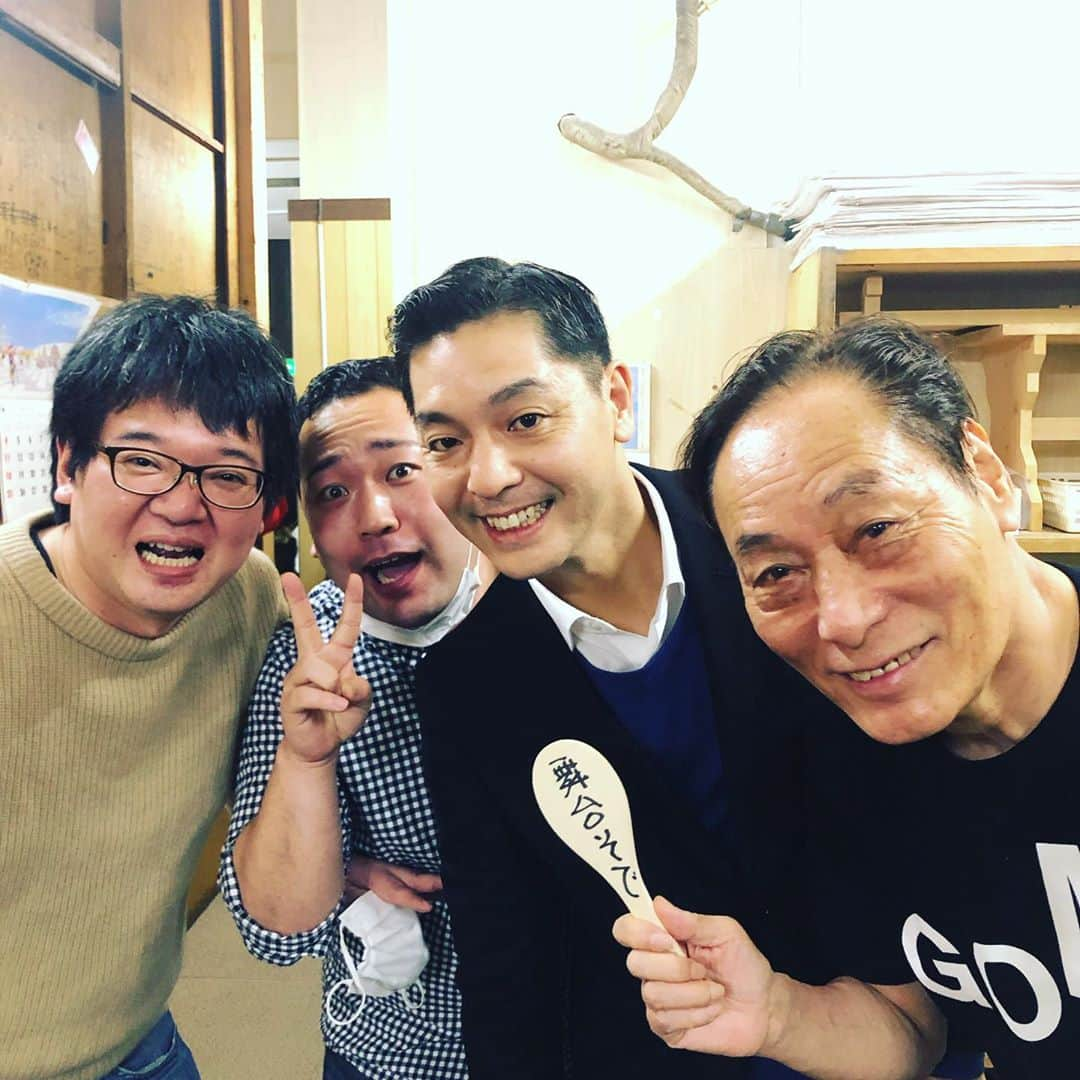 ヨネスケさんのインスタグラム写真 - (ヨネスケInstagram)「浅草演芸ホール新真打昇進披露興行。Ａ太郎師、小笑さん、昇さんと、楽屋裏で。 #Ａ太郎#小笑#昇#米助」10月30日 10時28分 - yonesuke5656