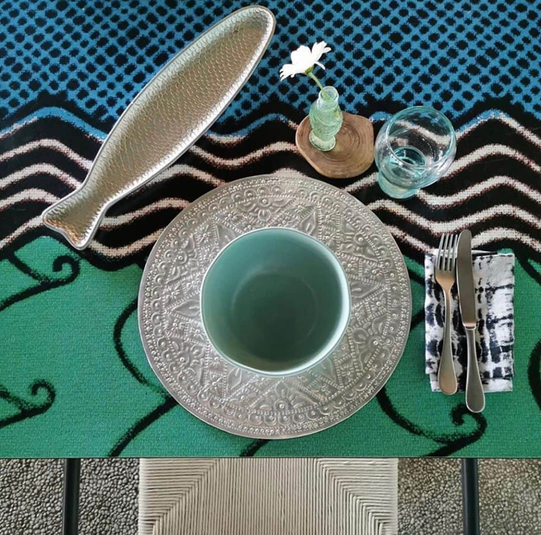 Gervasoni Korea_officialさんのインスタグラム写真 - (Gervasoni Korea_officialInstagram)「Paola Navone MOOD . #프로젝트 #테이블셋팅 #발리 #코모 #리조트 #호텔 @comobeachclub.canggu  #repost @paola.navone   . .  ● 쇼룸 방문 및 제품 문의  tel. 070-4209-0827 ● 온라인 구매는 전화 및 DM으로 가능합니다.  제르바소니 논현쇼룸 서울시 강남구 논현로 133길 8 (논현동 36-9) #제르바소니코리아  #제르바소니 #gervasoni #이태리가구 #디자인가구 #파올라나보네 #PaolaNavone #패브릭소파 #테이블 #침대 #아웃도어가구 #이벤트 #행사 #친환경가구 #우디네 #udine」10月30日 10時30分 - gervasoni_korea