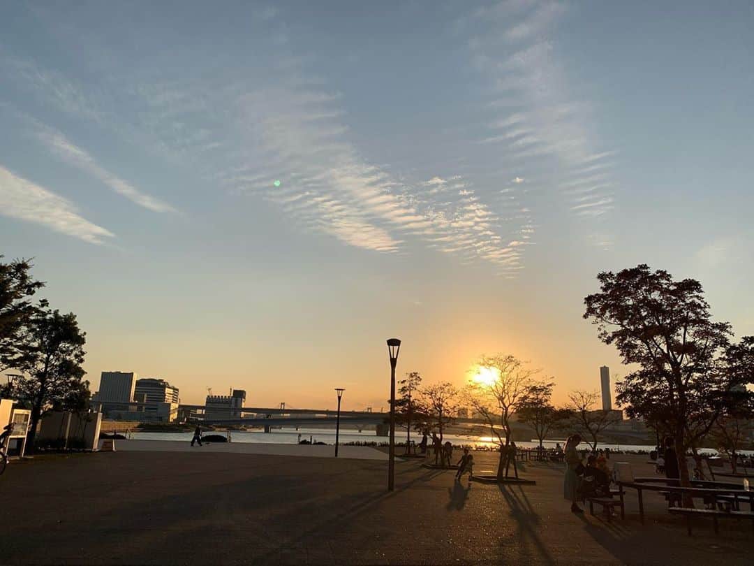 三浦サリーのインスタグラム：「. 穏やかな毎日が戻りますように。」