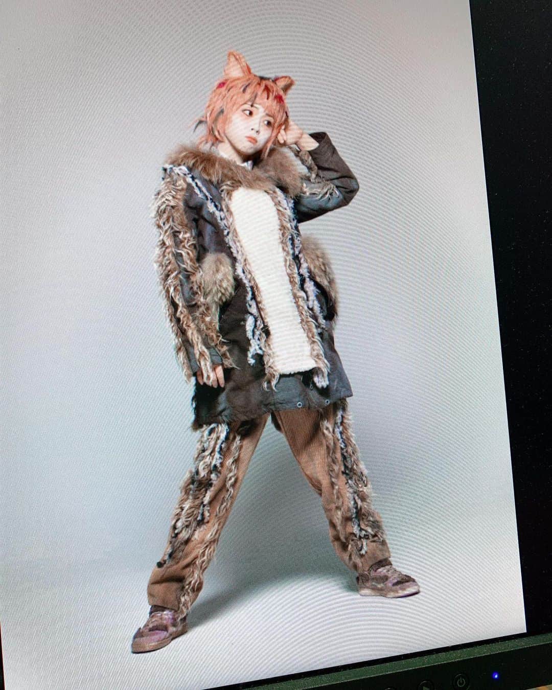 福圓美里さんのインスタグラム写真 - (福圓美里Instagram)「ひとりしばい「ラルスコット・ギグの動物園」のビジュアル撮影でした✨  わたしの役はモルというリスの男の子🐿 離ればなれになってしまった大好きなララを追いかけます。  愛のためには勇気がいる、というお話。  11月29日本番です✨   #福圓リス」10月30日 20時31分 - misato_fukuen
