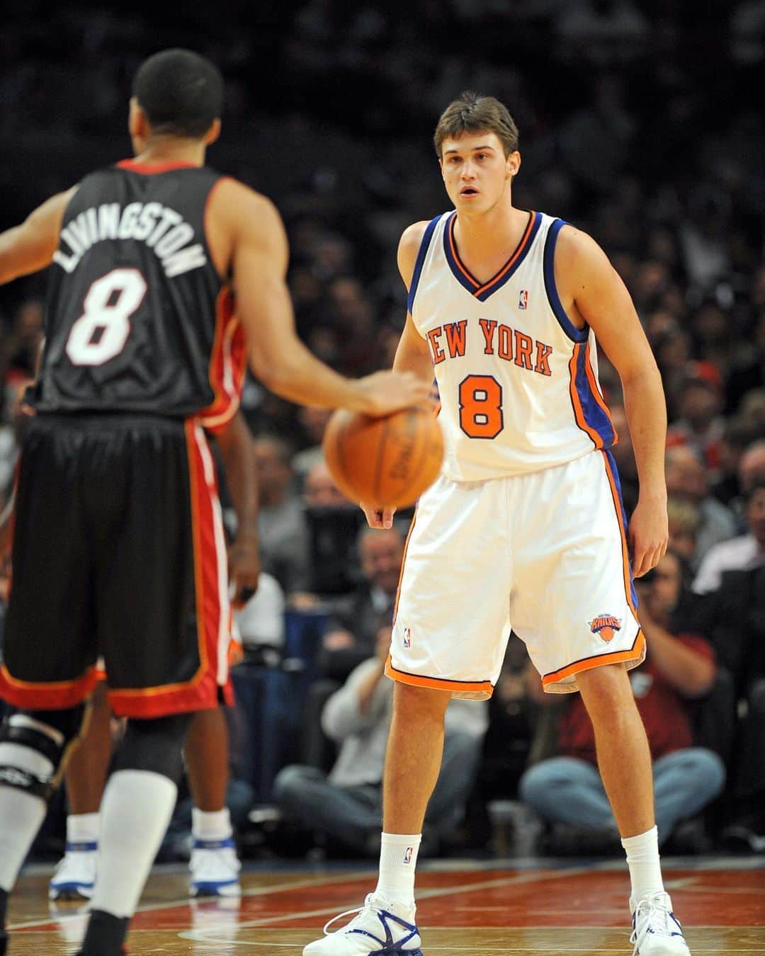 ダニーロ・ガリナリのインスタグラム：「⏳🏀 The first one on a long list #NBADebut #Throwback」