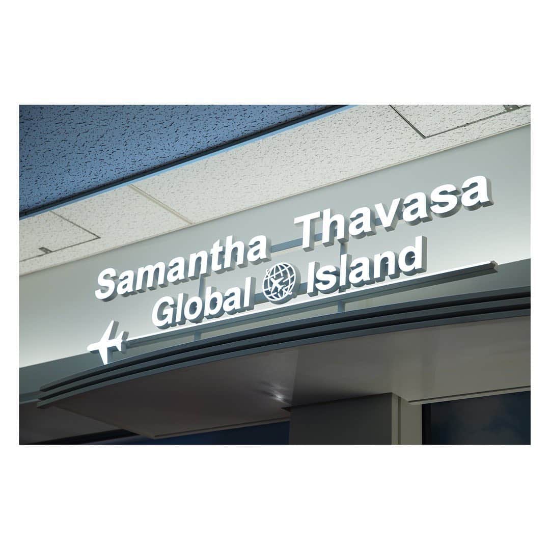 サマンサタバサさんのインスタグラム写真 - (サマンサタバサInstagram)「. サマンサタバサグローバルアイランド 羽田空港第2ターミナル店 リニューアルオープン🎊✨  ●Samantha Thavasa Brand shop  サマンサタバサグローバルアイランド 羽田空港第2ターミナル店では、 トラベルグッズはもちろん、 レディスバッグをはじめ、メンズバッグ、 小物、ジュエリー、アパレル、ゴルフアイテム、 スイーツを展開しています✨✨  ここでしか手に入らない 限定商品も大好評販売中です✈️💕  -Samantha Thavasa- サマタバキャンバストート Price:¥9,000+tax Color:ネイビー  -Samantha Thavasa UNDER25 & No.7- サガラワッペンクルートレーナー Price:¥24,800+tax Color:グレー（※羽田先行展開カラー）  -KINGZ- クラッチバッグ Price:¥23,000+tax Color:ブラック、ネイビー  〈取り扱いブランド〉 Samantha Thavasa Samantha Thavasa Petit Choice Samantha Tiara Samantha Thavasa UNDER25 & No.7 KINGZ  #サマンサタバサ #サマンサグローバル  #サマンサタバサグローバルアイランド#羽田空港」10月30日 20時54分 - samantha.thavasa.info