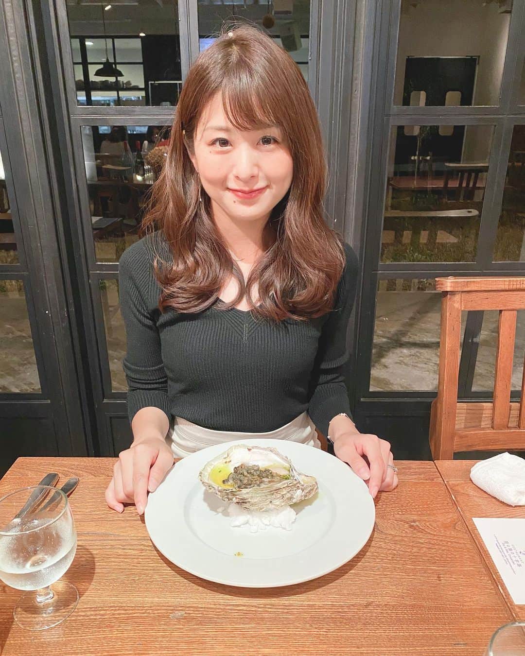 中島遥のグルメインスタ