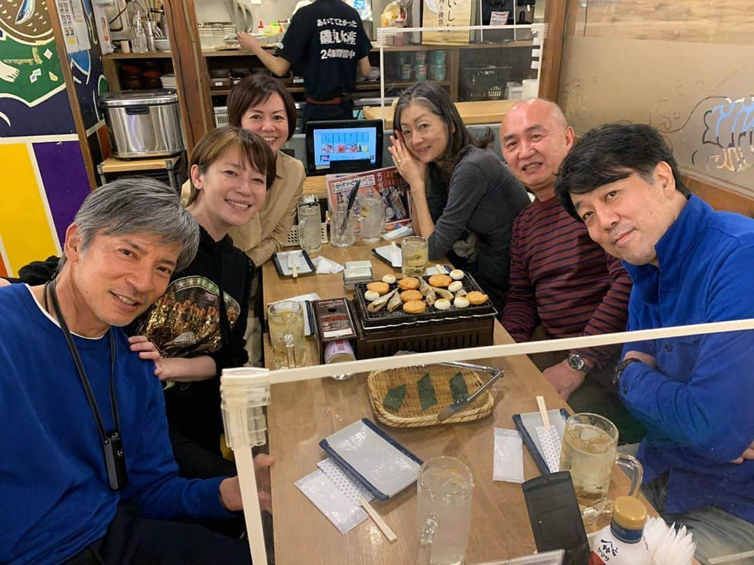 日比野玲さんのインスタグラム写真 - (日比野玲Instagram)「恒例、横浜飲み、早飲み早撤収にて！ #長い付き合い #久々 #楽しい会話 #あるね ！」10月30日 21時06分 - aquilano_hibino