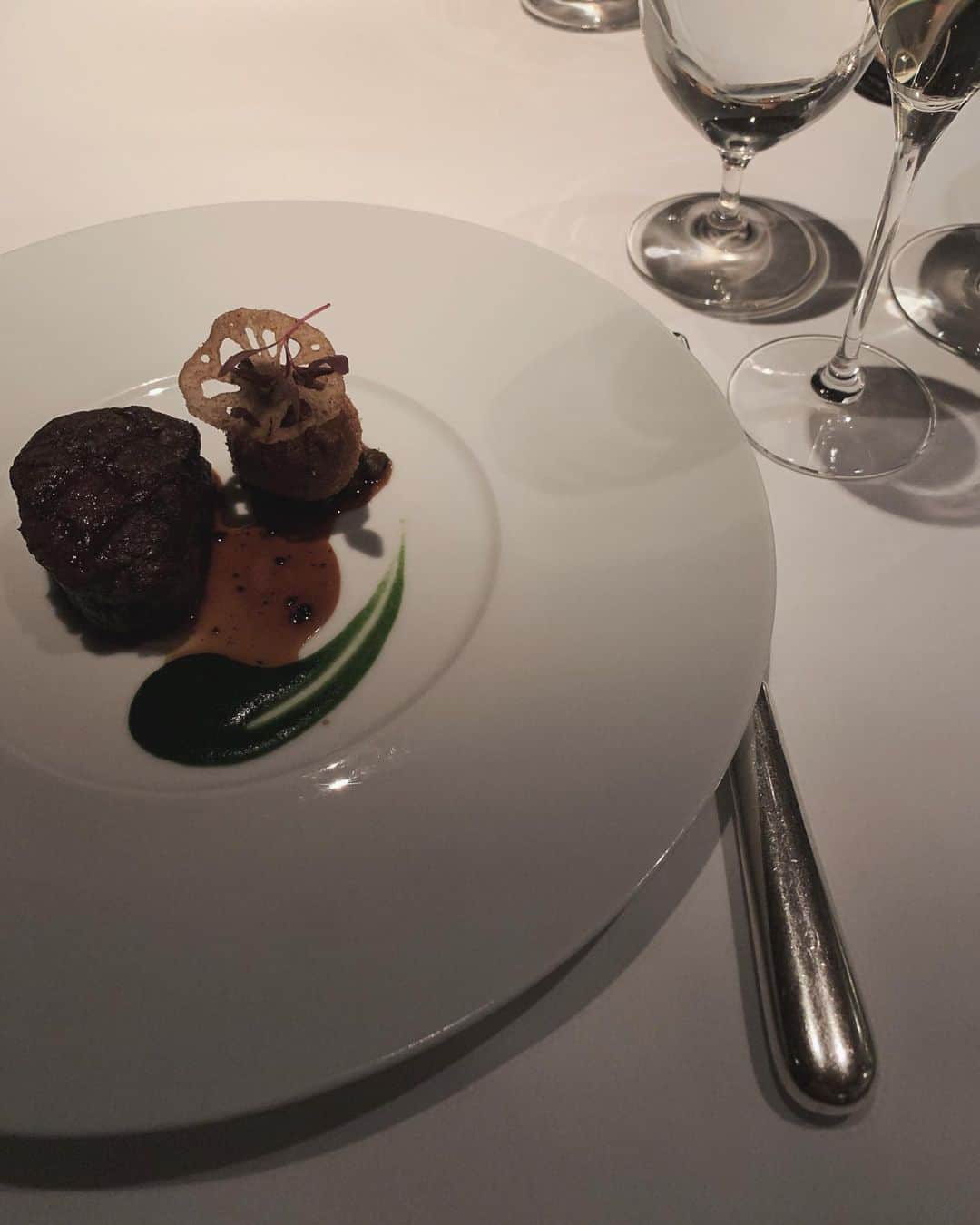 中村真里のグルメインスタ