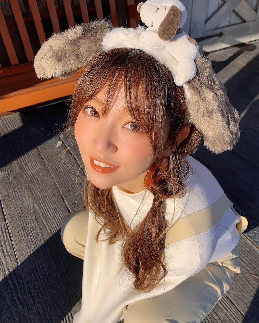 いっちゃん/嶋津 いつみさんのインスタグラム写真 - (いっちゃん/嶋津 いつみInstagram)「. . 休憩室の冷蔵庫の 抹茶パフェの誘惑にも シフォンケーキの誘惑にも勝利して💪🏻 . . 定時30分前の連続救急受入れ要請にも勝利したから👏🏻 . . . 今日は私の完全優勝ね。 . . . . ところで気温が冬過ぎて ビックリする…🙄💨💨💨 . . . . .  #関西  #関西サロモ  #サロンモデル #サロモ #いっちゃん  #フリーモデル #関西モデル  #あざといっちゃん #かわいっちゃん #いっちゃんコーデ #ブライダルモデル #アレンジモデル #ヘアカラー  #ヘアアレンジ #くしゃ顔  #ユニバ #ユニバコーデ」10月30日 21時30分 - istumiiiru