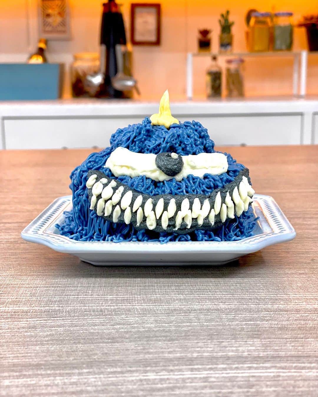 のインスタグラム：「YouTube M’sTABLE 速水流•M’s Halloweencake M’s ハロウィンケーキ 僕からのプレゼントです！ #halloween#cake#trickortreat #youtube#mstable #cookinglover#kitchenlover#passion #foodpassion#foodlover#foodlove #cooking#recipe#dessert#sweets #レシピ#レパートリー#美味い#簡単レシピ #ハロウィン#ハロウィンパーティー  #良い1日を #mocomichihayami#hayami #速水流#速水もこみち」