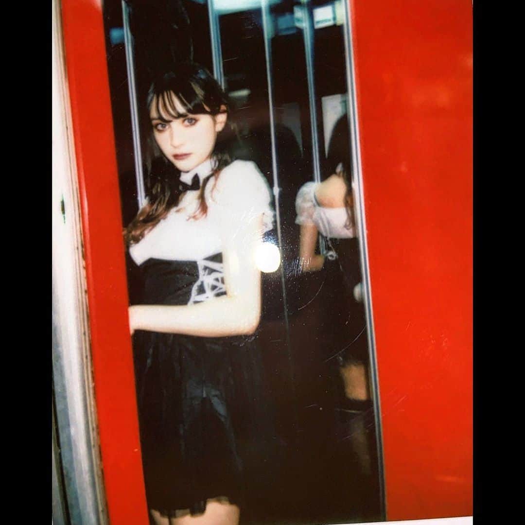 西尾エイミさんのインスタグラム写真 - (西尾エイミInstagram)「ばに」10月30日 21時40分 - delinquent_doll