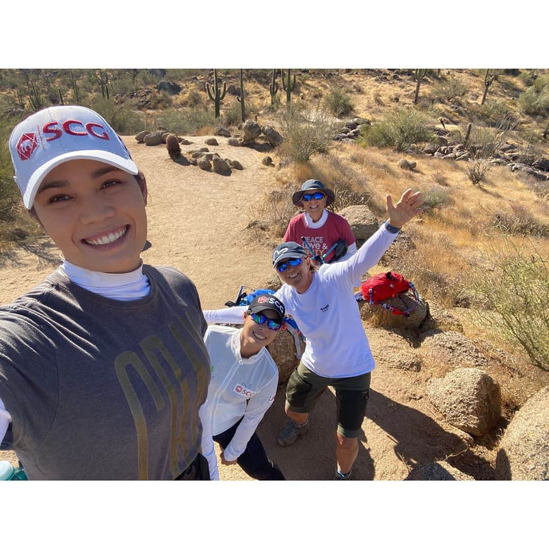 モリヤ・ジュタヌガーンさんのインスタグラム写真 - (モリヤ・ジュタヌガーンInstagram)「❤️❤️#Nature #amazing #momoriya #hiking」10月30日 14時24分 - mo_moriya