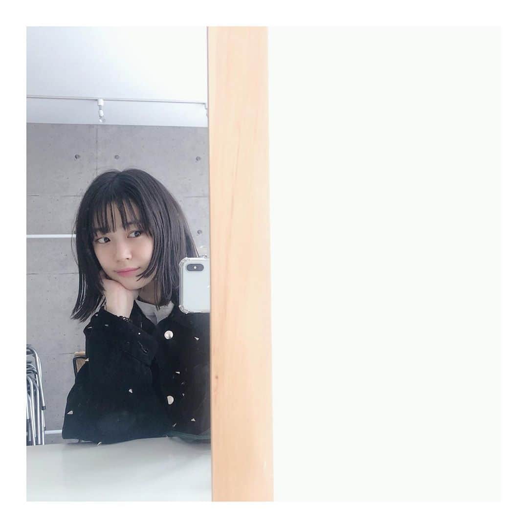 加村真美のインスタグラム：「横目👀」