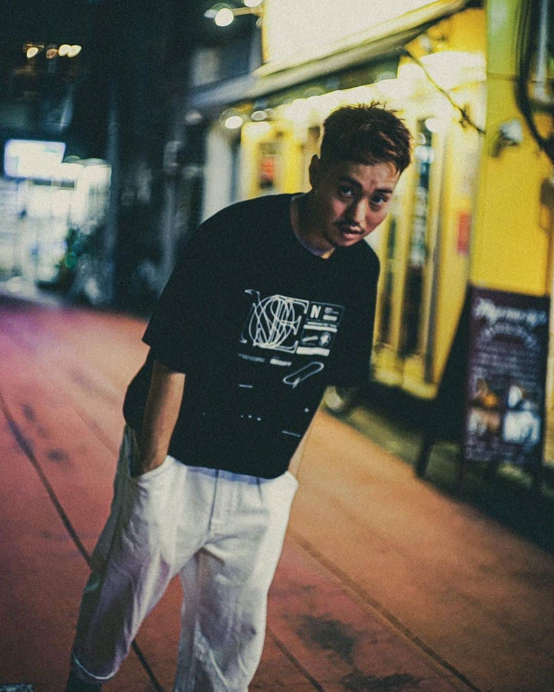 YU-KIさんのインスタグラム写真 - (YU-KIInstagram)「.﻿ めちゃめちゃいい感じ👍👍👍﻿ ﻿ 【バンドル付チケット・Tシャツ】﻿ NOISEMAKER  STREET TEAM T SHIRT﻿ AG / XXL着用﻿ H.U.E. STREAMING  LIVE at EX THEATER ROPPONGI﻿ https://eplus.jp/noisemaker2020st/﻿ ■配信日時﻿ 2020年10月31日(土)19:00配信﻿ ■アーカイブ期間﻿ 2020年11月6日(金)23:59まで﻿ 詳細はHPをご確認ください。﻿ http://noise-maker.net」10月30日 16時01分 - noisemakeryuki