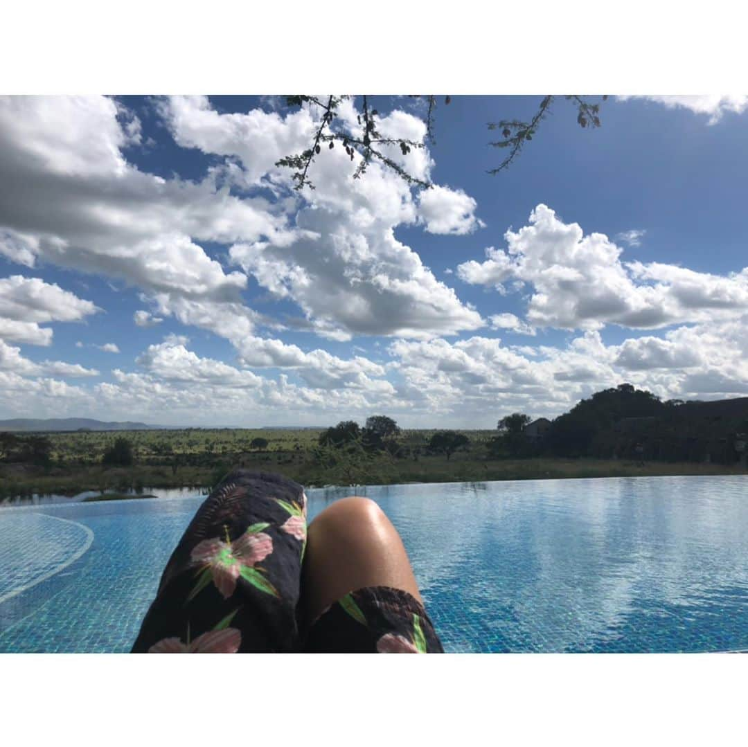 ヒョニ・カンさんのインスタグラム写真 - (ヒョニ・カンInstagram)「이맘때면 생각나는🌈 #africa #serengeti #zanzibar #지난여행 #하드털이 #beforecorona #아프리카여행」10月30日 22時02分 - hyoni_kang