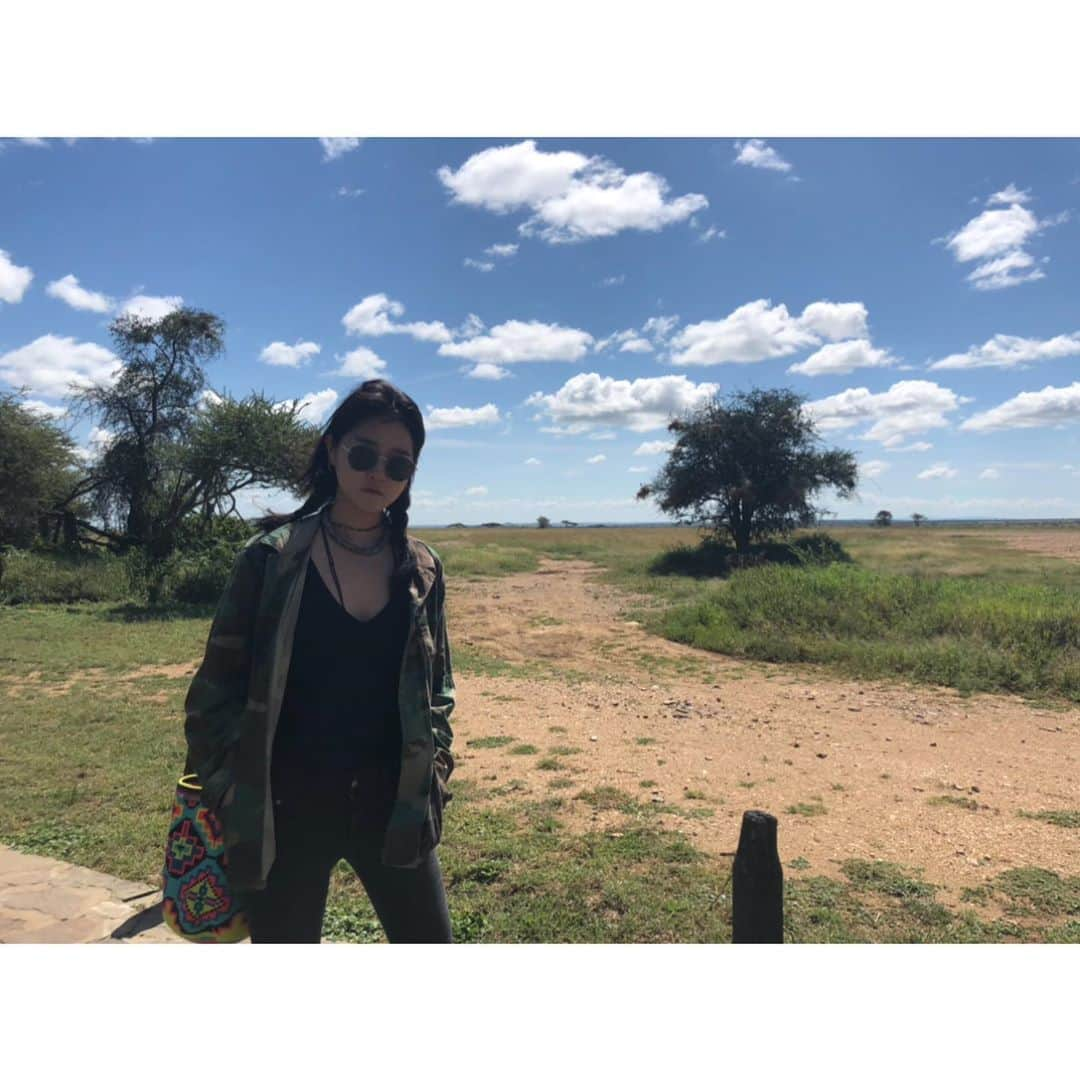 ヒョニ・カンさんのインスタグラム写真 - (ヒョニ・カンInstagram)「이맘때면 생각나는🌈 #africa #serengeti #zanzibar #지난여행 #하드털이 #beforecorona #아프리카여행」10月30日 22時02分 - hyoni_kang