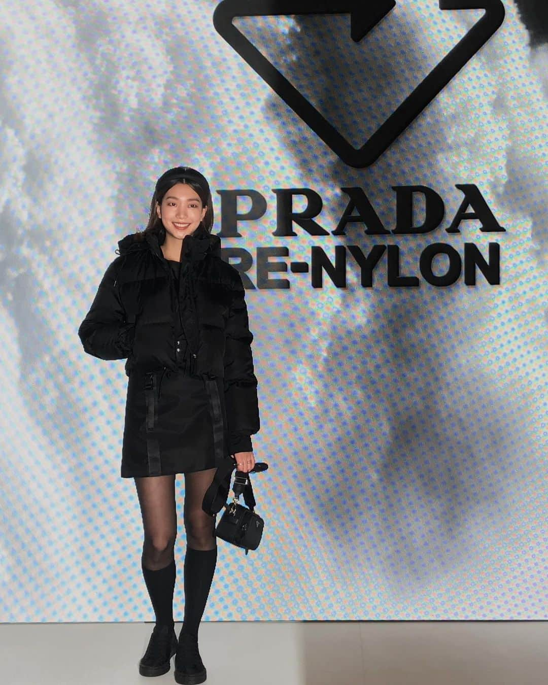 イ・ホジョンさんのインスタグラム写真 - (イ・ホジョンInstagram)「#광고 #PradaReNylon 환경을 위한 프라다의 새로운 나일론 소재 👍🏾🥰✨」10月30日 16時39分 - holly608