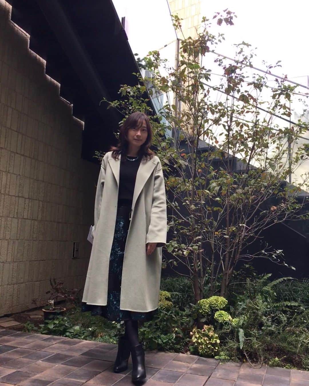 小橋めぐみさんのインスタグラム写真 - (小橋めぐみInstagram)「ヨックモックミュージアムの中庭にて。」10月30日 17時25分 - megumikok