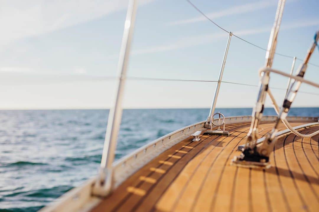 ヘンリロイドさんのインスタグラム写真 - (ヘンリロイドInstagram)「Who’s heading out on the water this weekend? ⛵️ #Henrilloyd #sail #sailing #ocean #sea」10月30日 18時04分 - henrilloyd_
