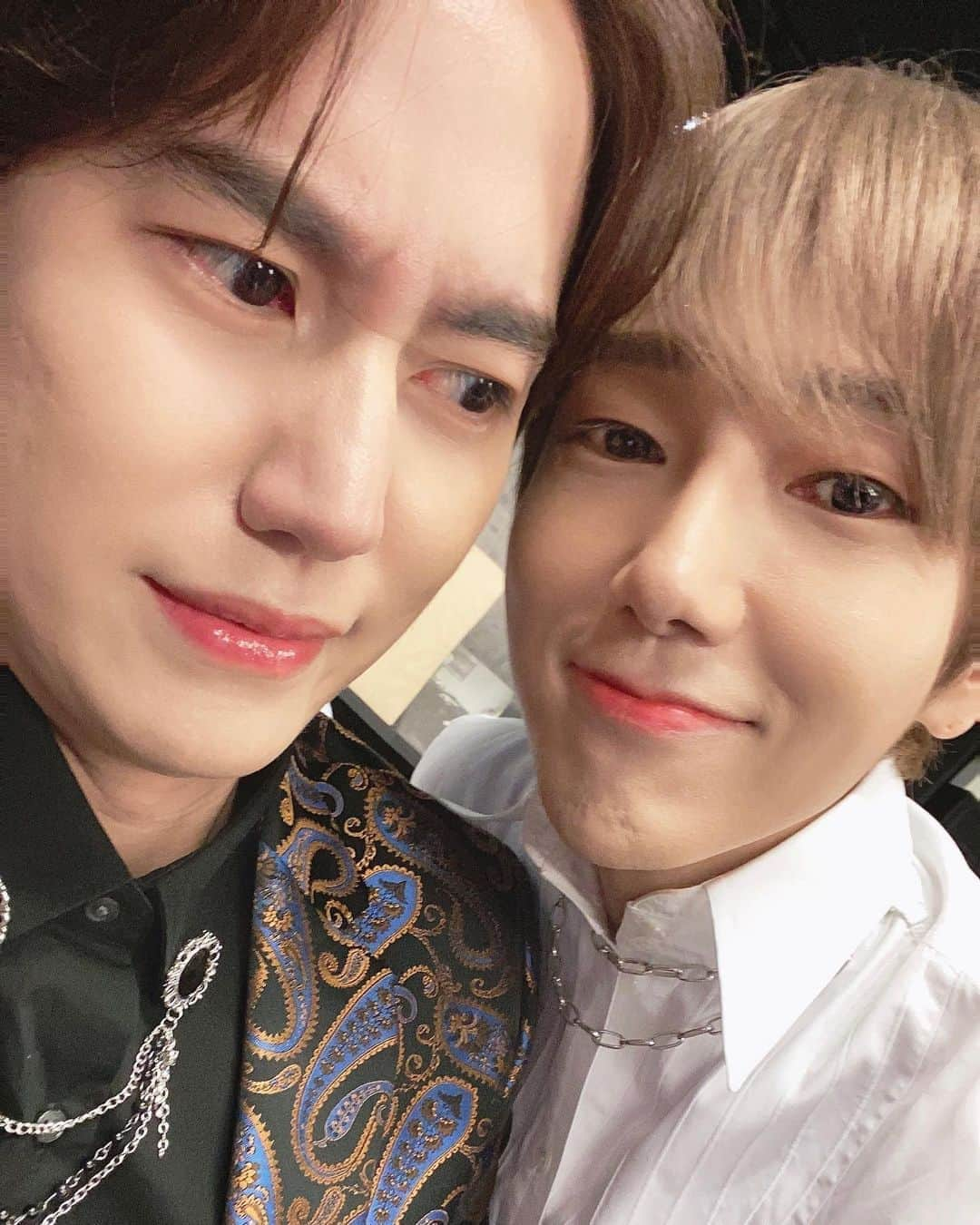 イェソンさんのインスタグラム写真 - (イェソンInstagram)「More than half of our lives together. #superjunior and #ELF」10月30日 18時16分 - yesung1106