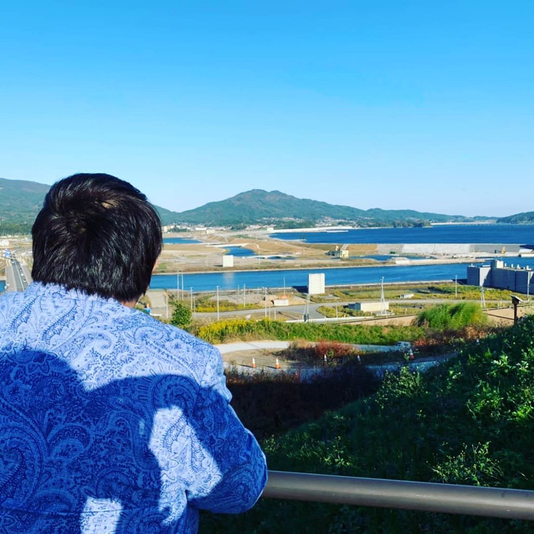 彦摩呂さんのインスタグラム写真 - (彦摩呂Instagram)「今日は、岩手県陸前高田市に 来ています❗ 明日の花火大会の前乗りです‼️ いまから、YouTube生配信です😆🎵🎵 #彦摩呂#三陸グルメ#陸前高田 #花火大会#岩手県」10月30日 18時51分 - hikomaro_honmono