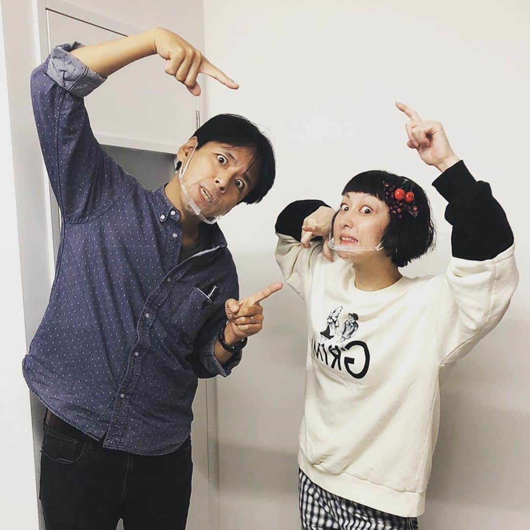 藤井ペイジさんのインスタグラム写真 - (藤井ペイジInstagram)「島根の松江で鳥居ちゃんとのお仕事をいただき、朝から行ってまいりました。お弁当豪華！食べ方難しかった！お世話になった皆様に感謝。行きは出雲縁結び空港、帰りは米子鬼太郎空港からという不思議な経路でした。 #鳥居みゆき #藤井ペイジ」10月30日 19時00分 - fujii_page