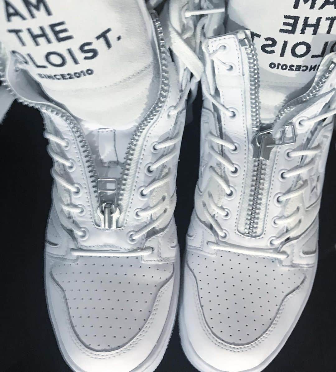 のインスタグラム：「#iamthesoloist  #miyashitatakahirothesoloist  #miyashitatakahiro  #converse」