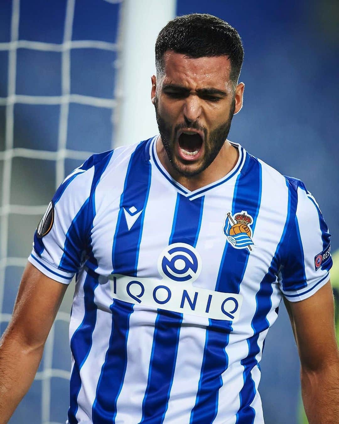 ミケル・メリノのインスタグラム：「Frustrado por no haber ganado este partido. Al máximo nivel merecer la victoria no siempre se convierte en conseguirla. Seguiremos fieles a lo que somos! Mucho por delante para seguir luchando, VAMOS! 💪🏽🔵⚪️  Frustraiting not to get the win yesterday. At the highest level deserving the victory doesn’t mean achieving it. We’ll keep loyal to our strengths! Good things before us to fight for! Come on! 💪🏽🔵⚪️」